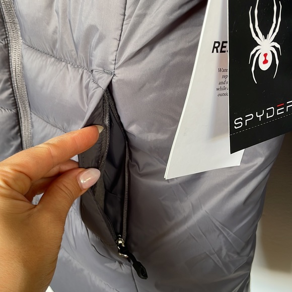 NWT Spyder Clara Puffer Jacket Mineral Grey - Picture 9 of 16